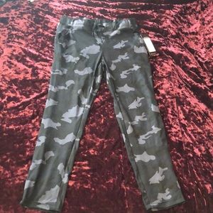 Yogolicious lux yoga pants small